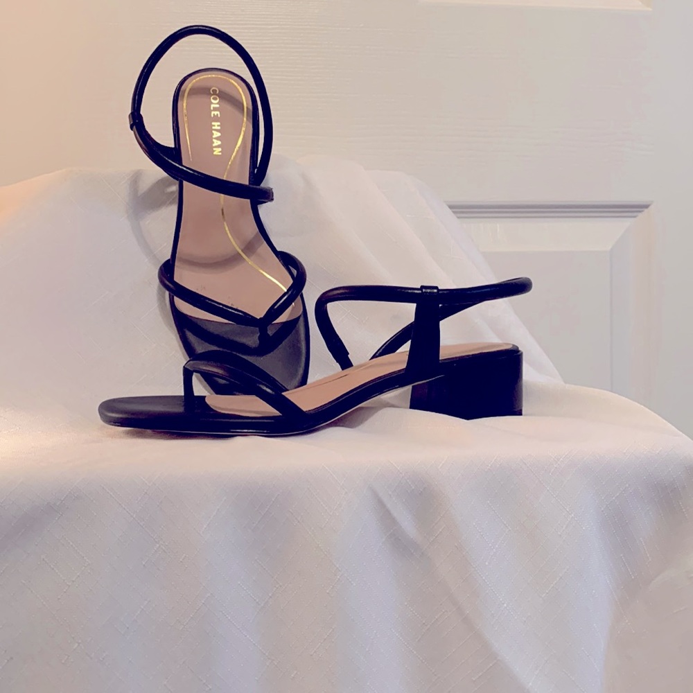 Cole Haan black leather sandals